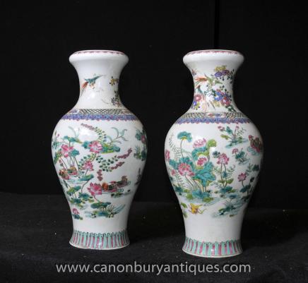 Pair Chinese Qianlong Porcelain Vases Pottery Urns Jar